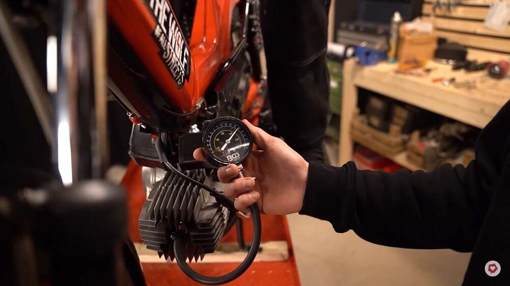 In den meisten Fällen liegt der Zielwert der Kompression zwischen 8 und 12 bar In den meisten Fällen liegt der Zielwert der Kompression zwischen 8 und 12 bar