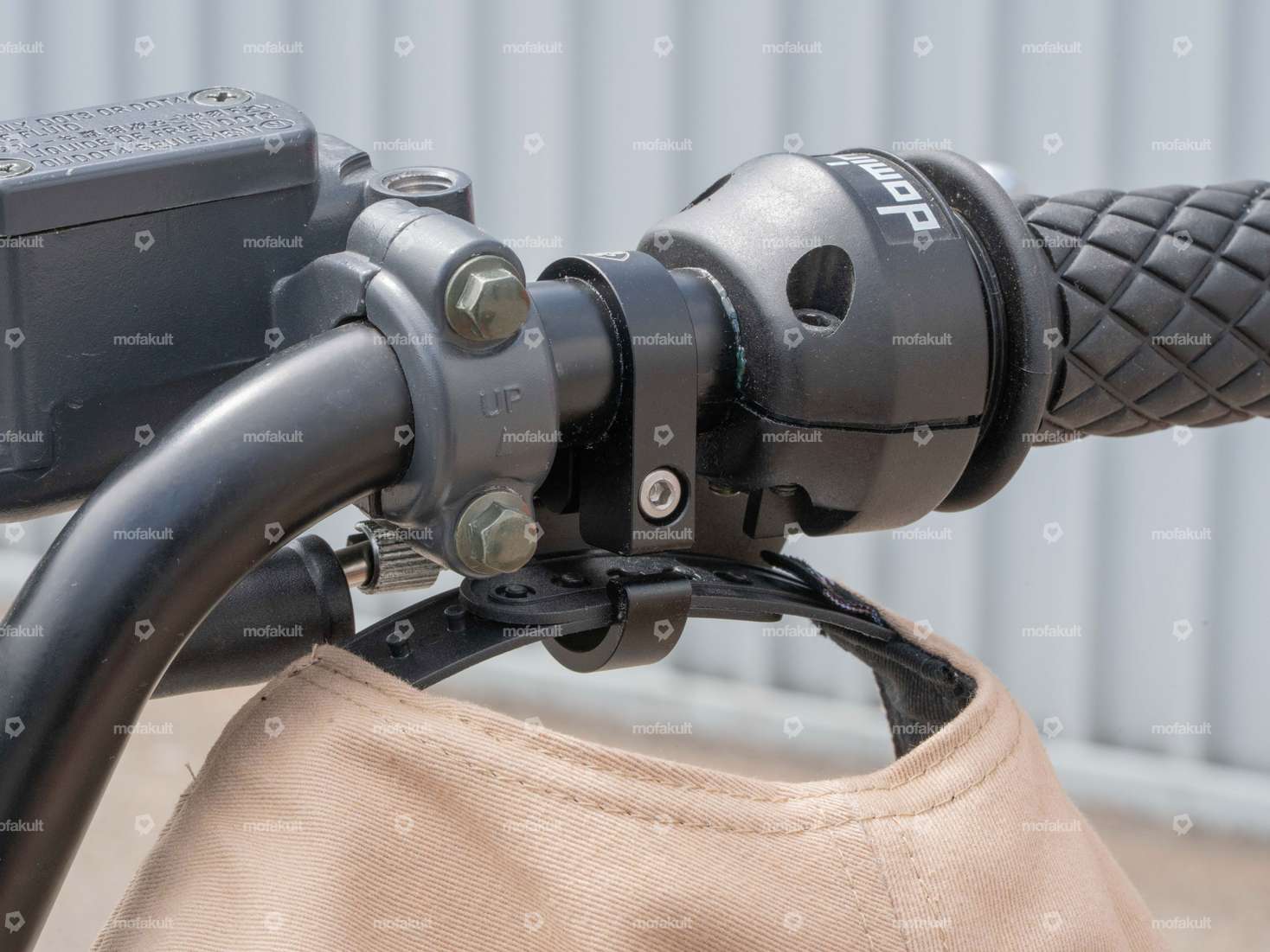 66HEROES Porte-casquettes Alu Chrome Carousel Image 4