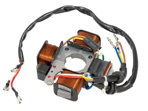 GPO Stator allumage électronique avec lumière (trois sorties) | Piaggio Ciao, SI, Bravo, Boxer GPO Stator allumage électronique avec lumière (trois sorties) | Piaggio Ciao, SI, Bravo, Boxer