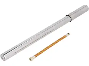 Pompe classique avec tuyau 33 - 37 cm Chrome Pompe classique avec tuyau 33 - 37 cm Chrome