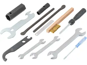Set d'outils de voyage "grand" 13 pcs. Set d'outils de voyage "grand" 13 pcs.